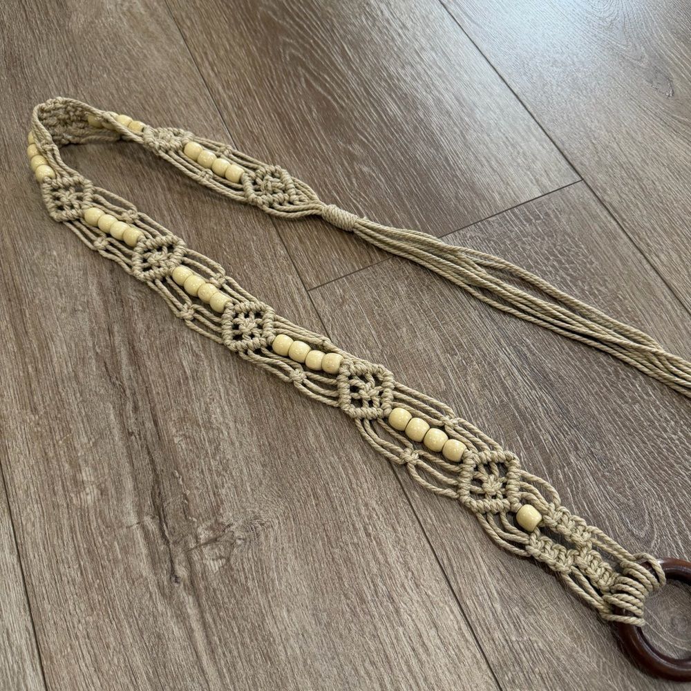 S O L D : Macrame Woven Rattan Straw Rope Braid Waist Belt O-Ring Wooden Buckle - Picture 6 of 15